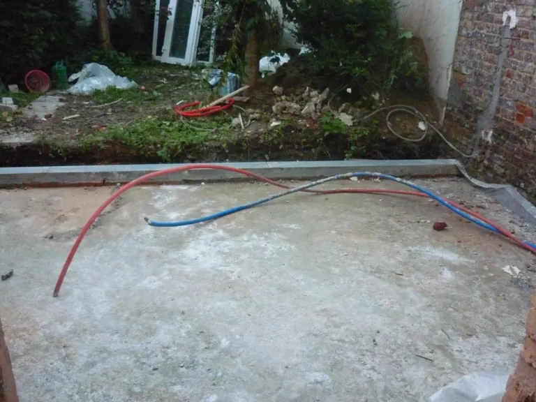 Extension vitrée à l’arrière d’une maison à Bruxelles — photo 7