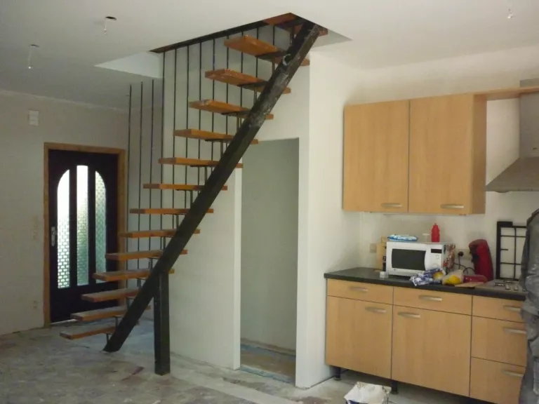 Rénovation d’un séjour avec escalier ouvert — photo 2